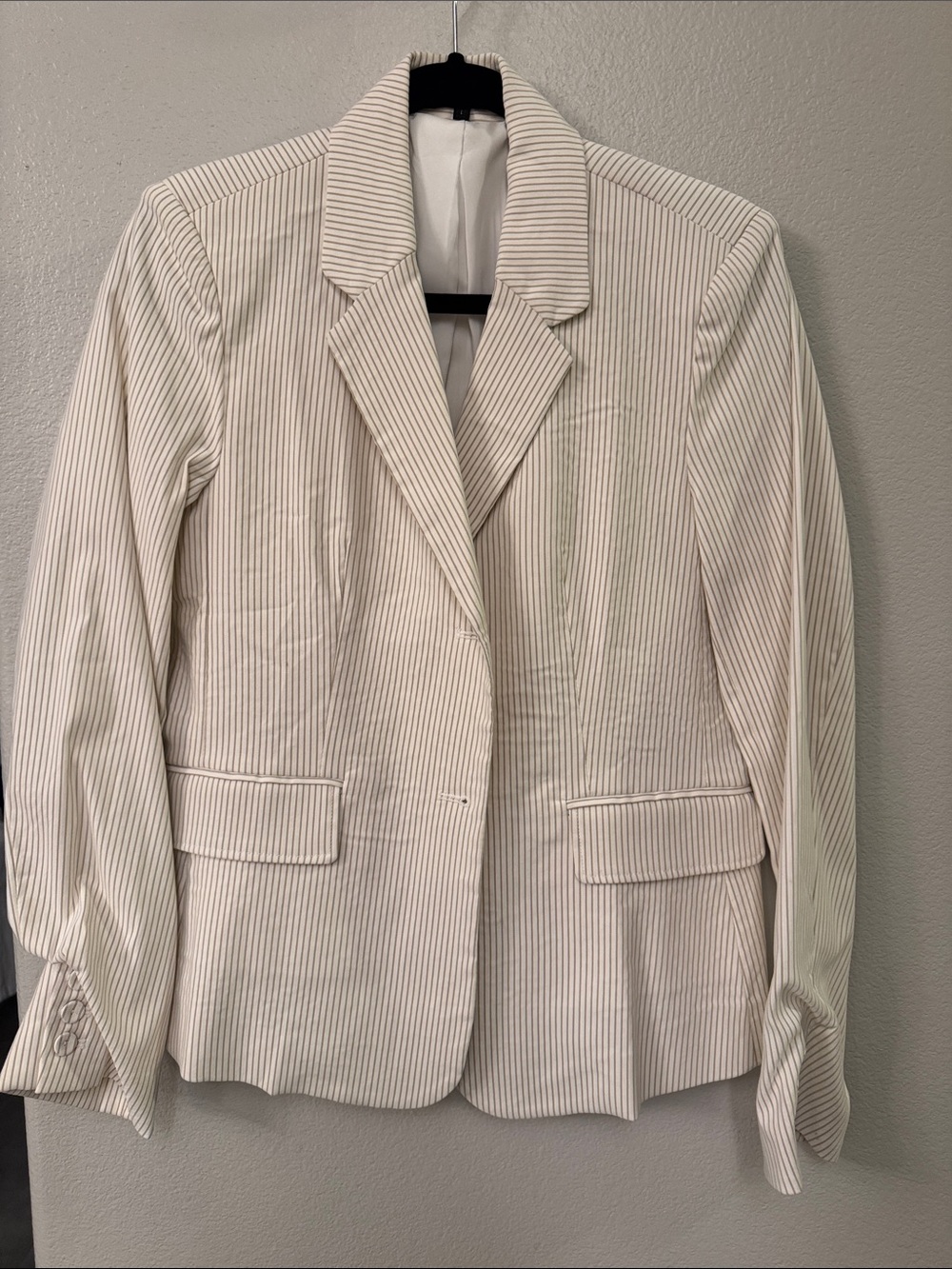 Amanda & Chelsea Cream Pinstripe Blazer